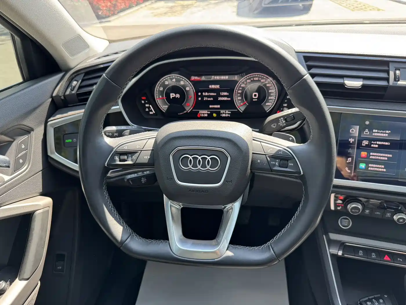 Audi Q3 2022 35 TFSI Fashion Dynamic фото 15