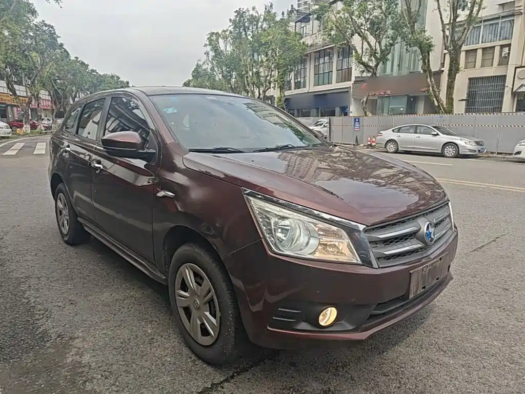 Venucia T70 2016 2015 1.6L Manual Ruixing Edition