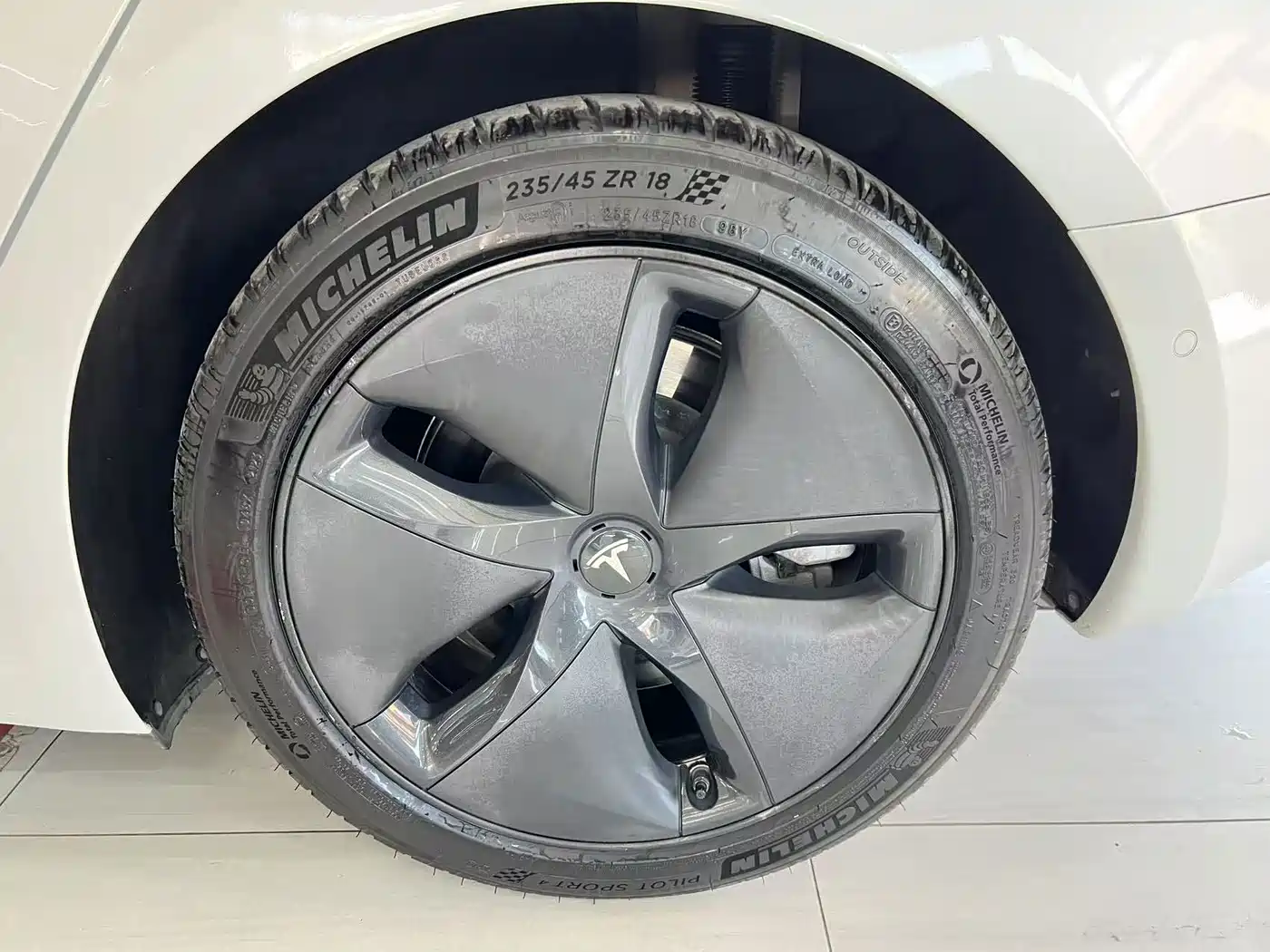 Tesla Model 3 2020 2019 Standard Range Rear-Wheel Drive Upgrade