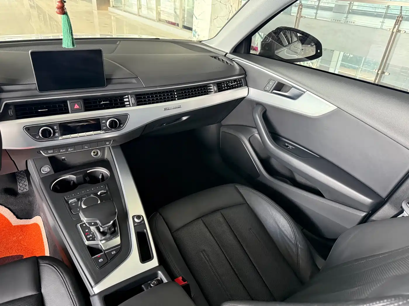 Audi A4L 2019 45 TFSI quattro Personality Sport (China VI) фото 9