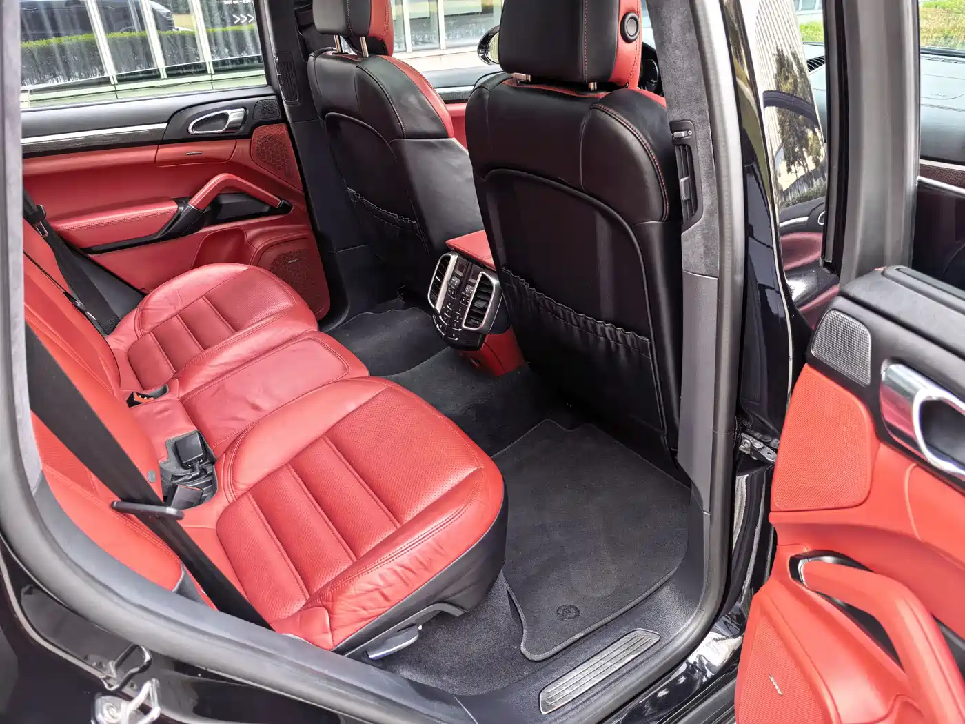 Porsche Cayenne 2015 Cayenne Turbo 4.8T фото 35