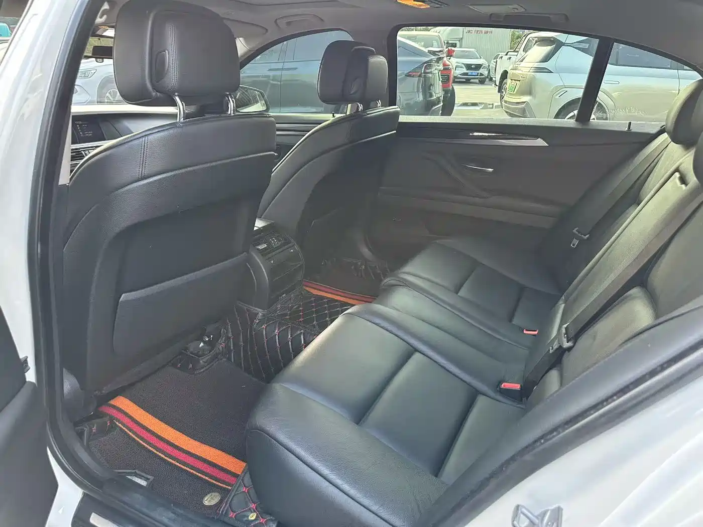 BMW 5 Series 2013 525Li Luxury фото 7