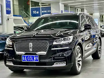 Lincoln Aviator
