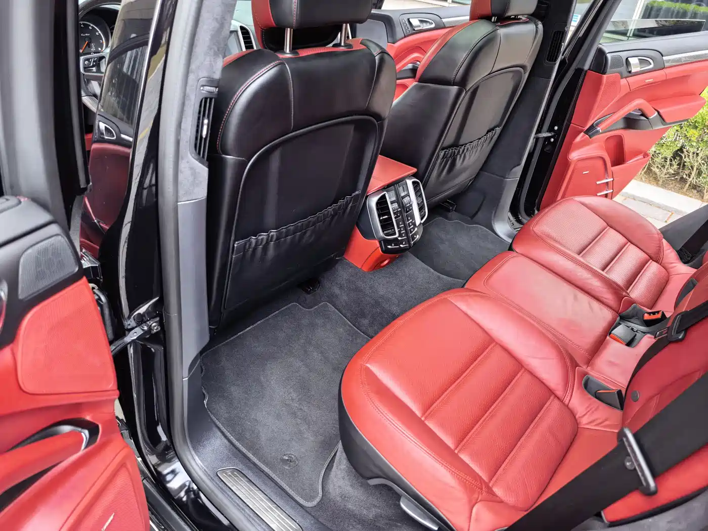 Porsche Cayenne 2015 Cayenne Turbo 4.8T фото 25