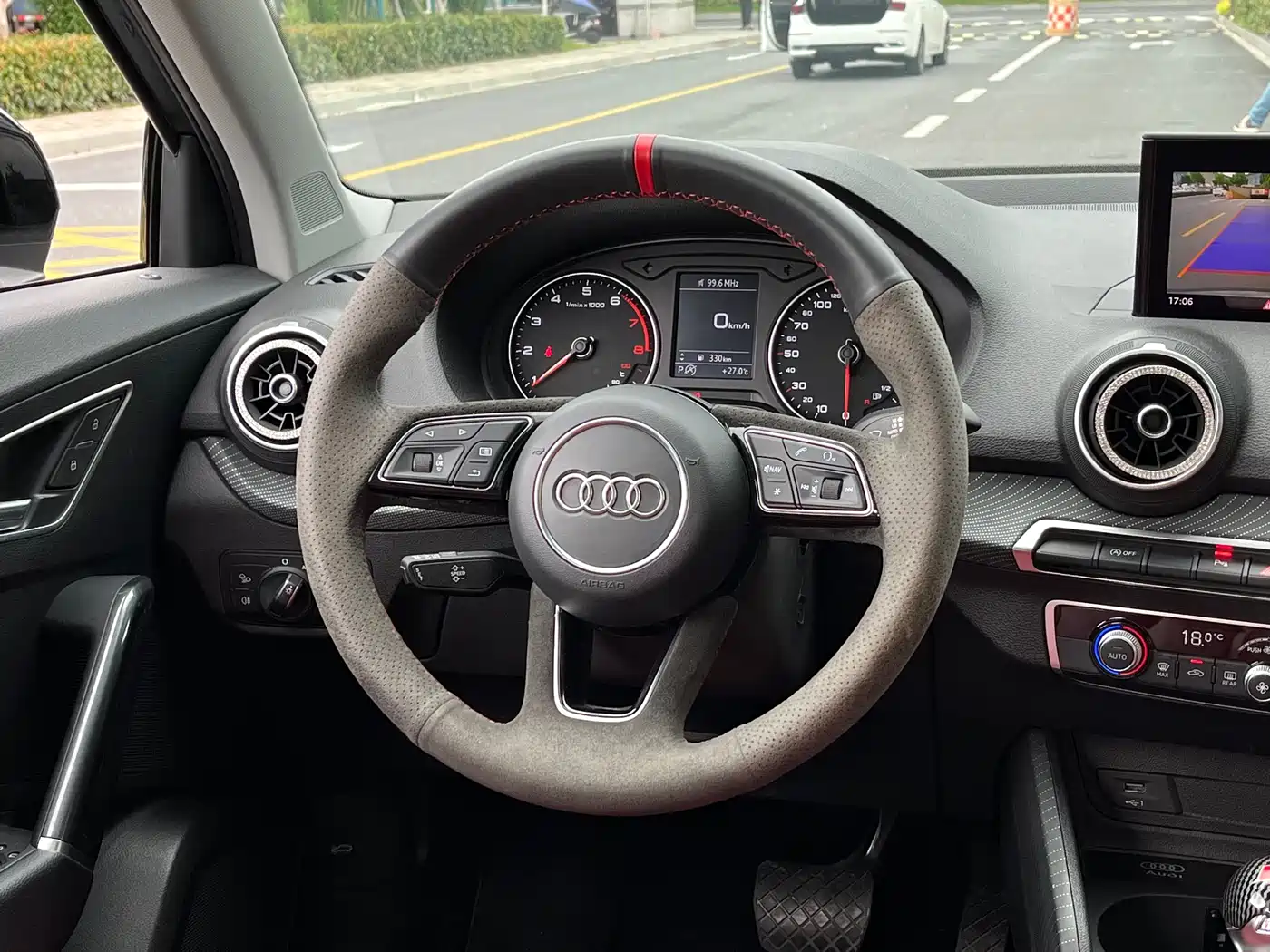 Audi Q2L 2021 Model 35 TFSI Fashion Dynamic фото 15