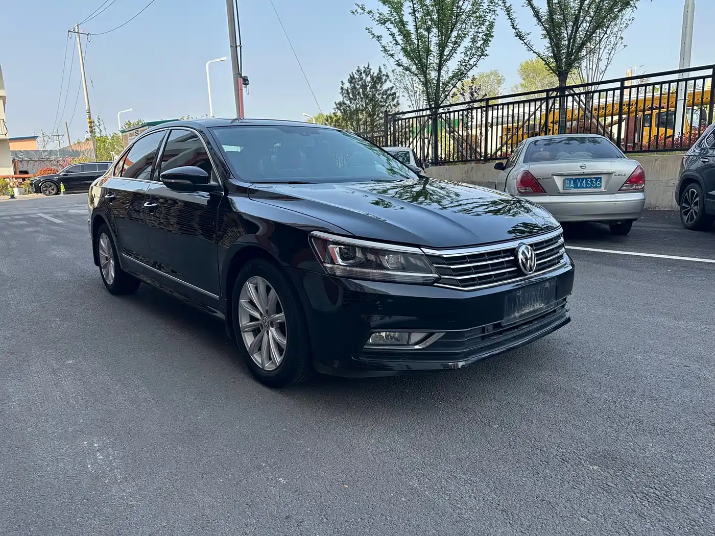 Volkswagen Passat 2017 280TSI DSG Prestige фото 3