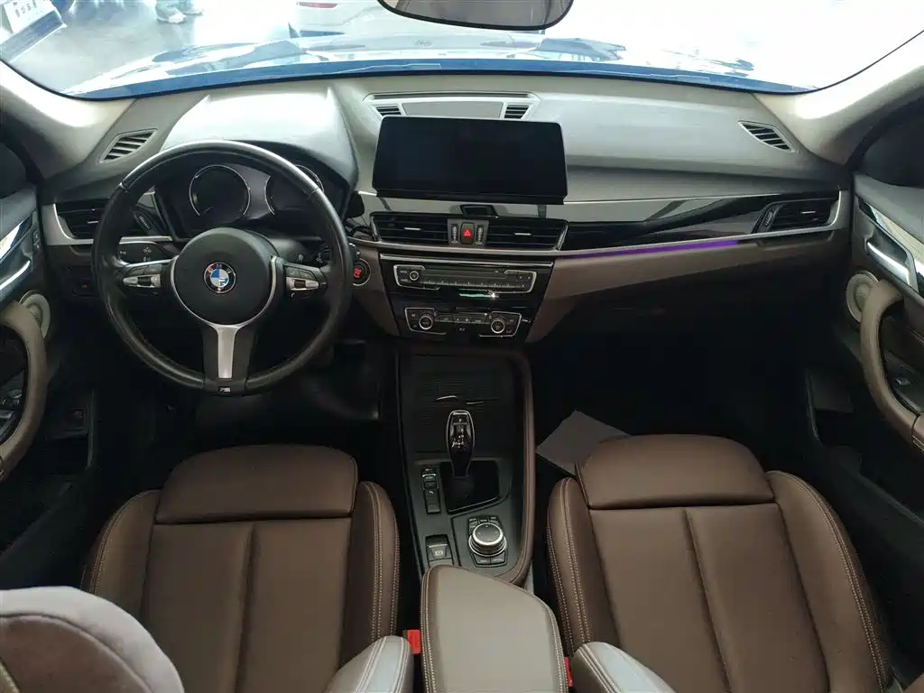 BMW X1 2022 sDrive25Li Leading фото 10