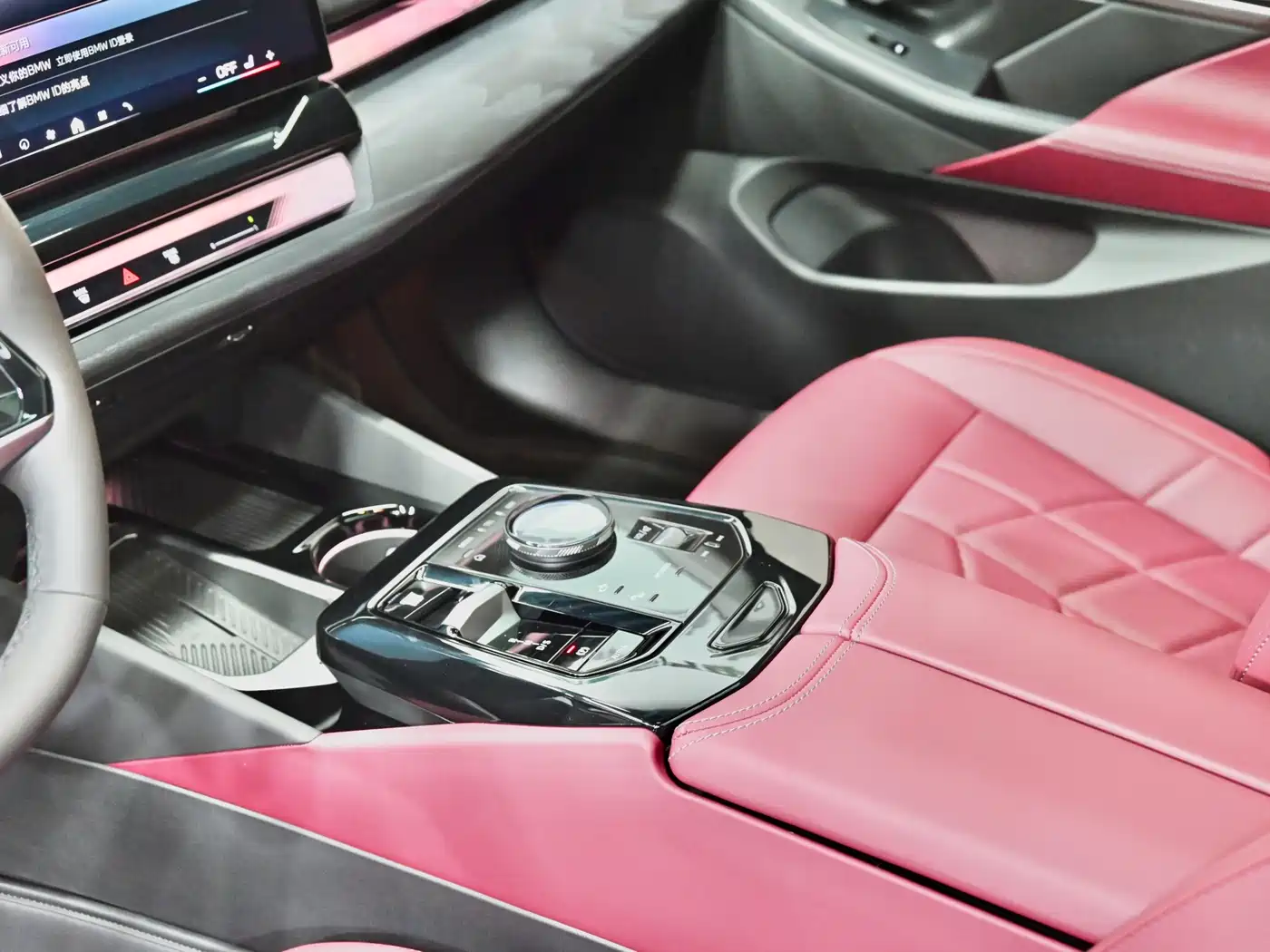 BMW 5 Series 2024 530Li Leading Model Luxury Package фото 17