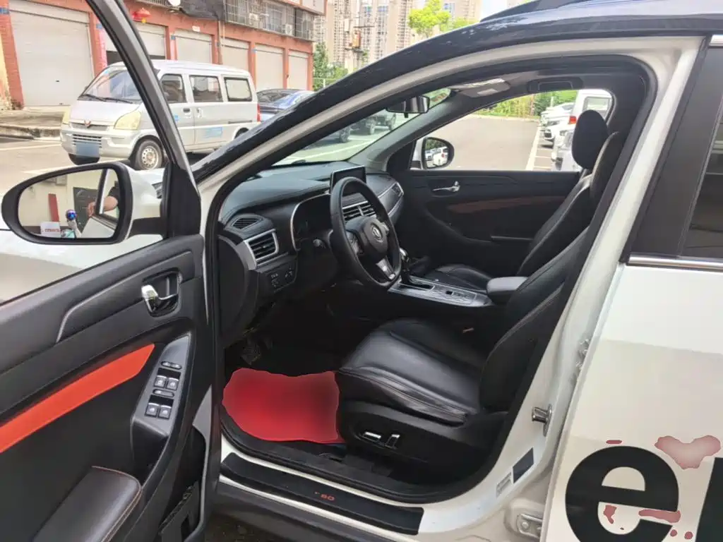 Dongfeng Fengguang Fengguang 580 2021 2021 Facelift ☆Star Edition 1.5T Auto Luxury