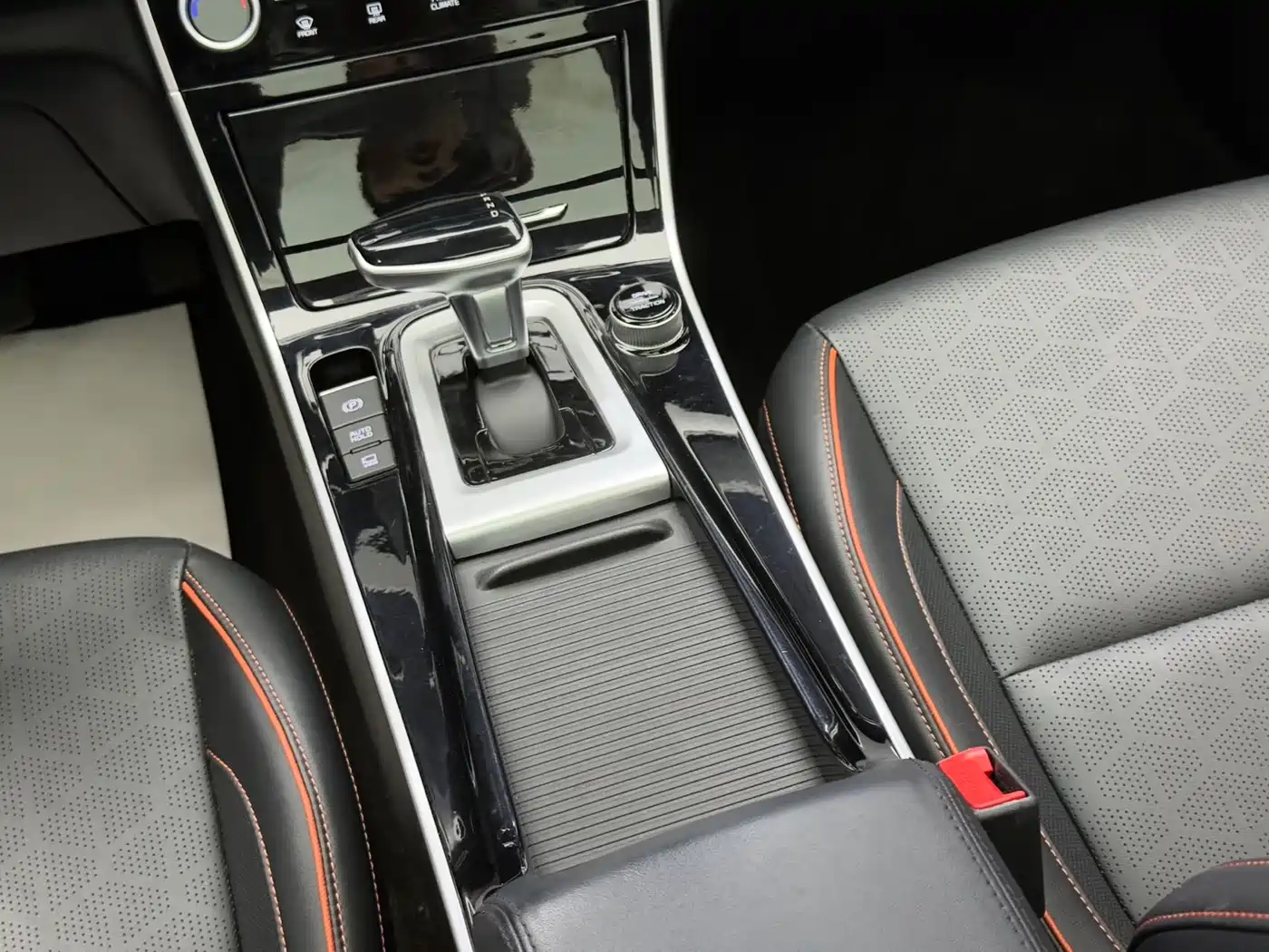 Kia Seltos 2023 1.5L CVT Luxury Edition фото 15