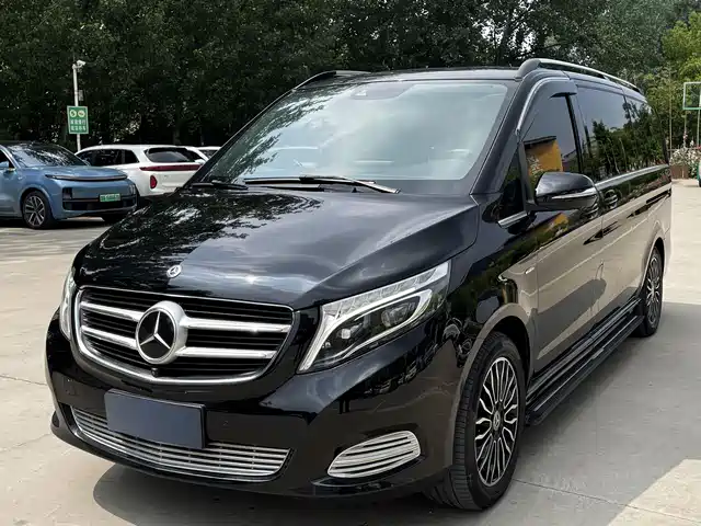 Mercedes-Benz V-Class 2018 V 260 Premium Edition China VI