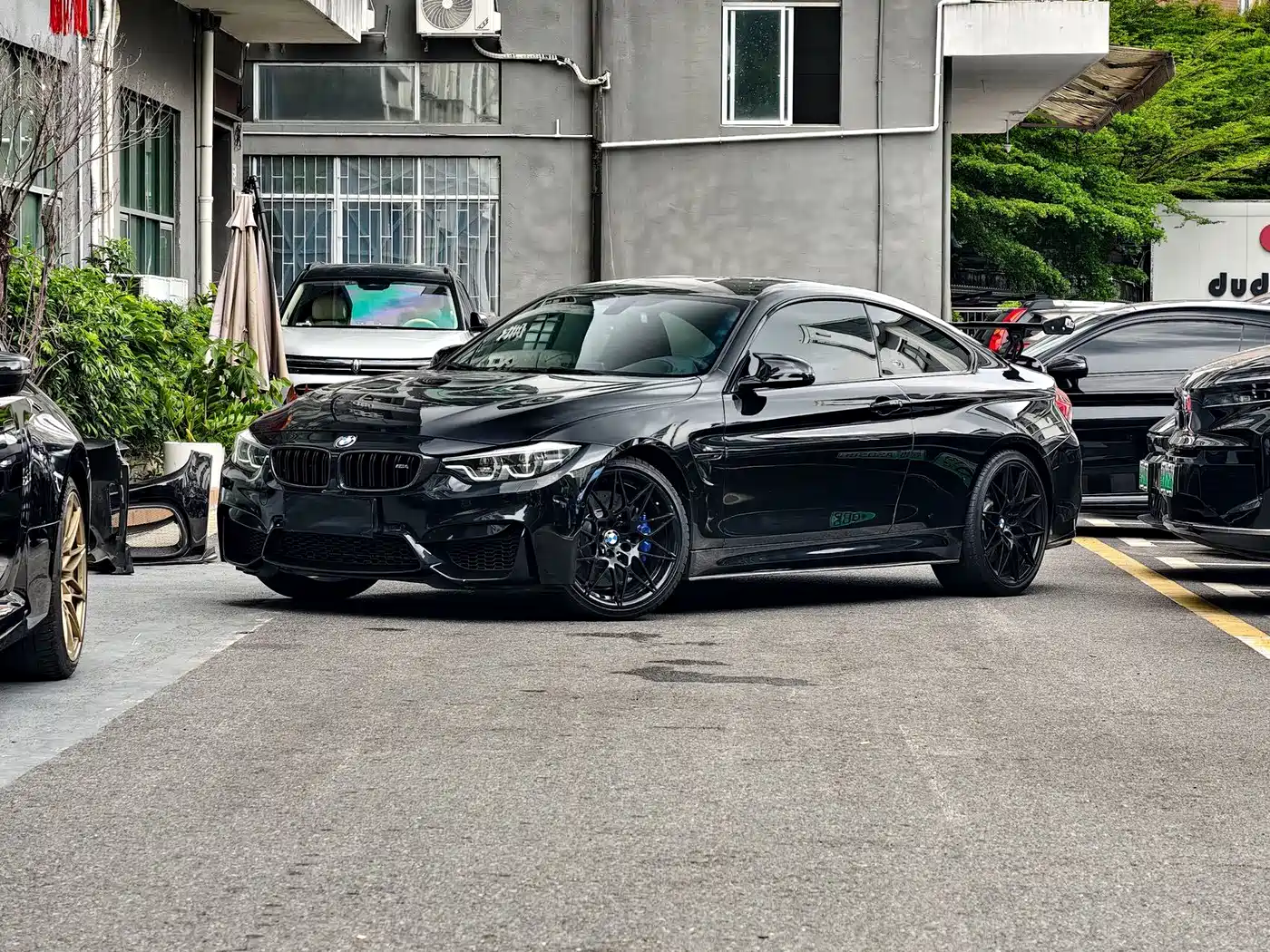 BMW M4 2017 M4 Coupe