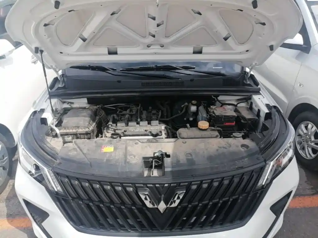 Wuling Motors Wuling Jiachen 2025 2022 1.5L Manual Joy Elite