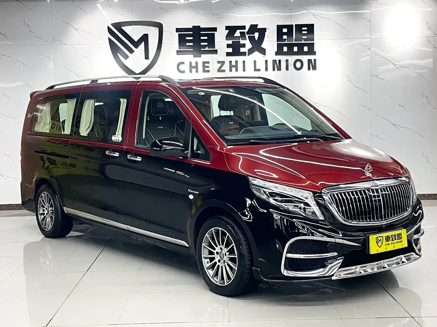 Mercedes-Benz Vito 2018 2.0T Business Edition China VI фото 3