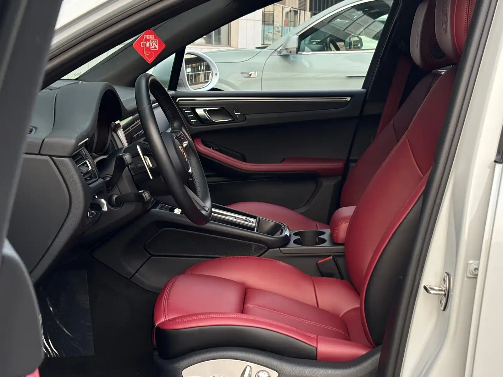 Фото 7 - Porsche Macan
