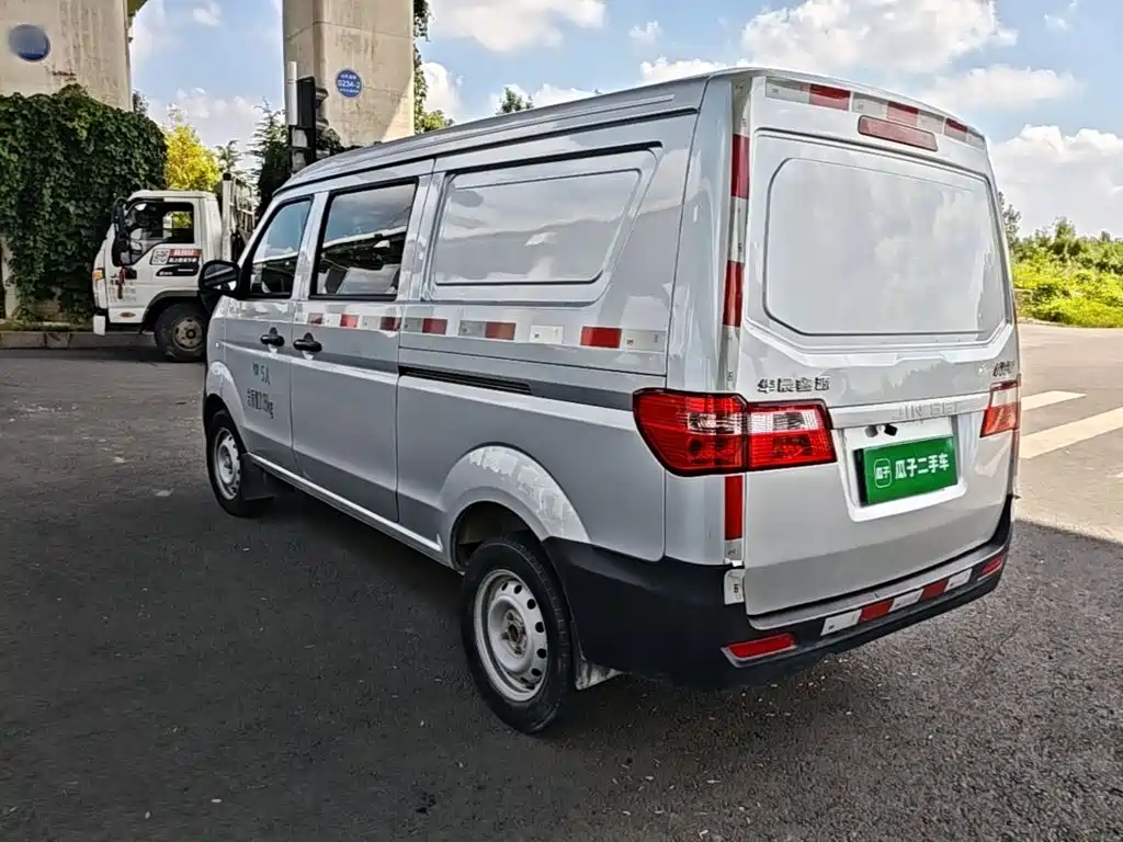 Jinbei Little Sea Lion X30 2024 2023 1.5L Super Comfort Van 2/5 Seats Non-AC SWC15M