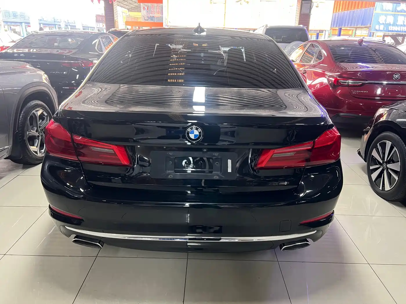 BMW 5 Series 2019 530Li Leading Luxury Package фото 8