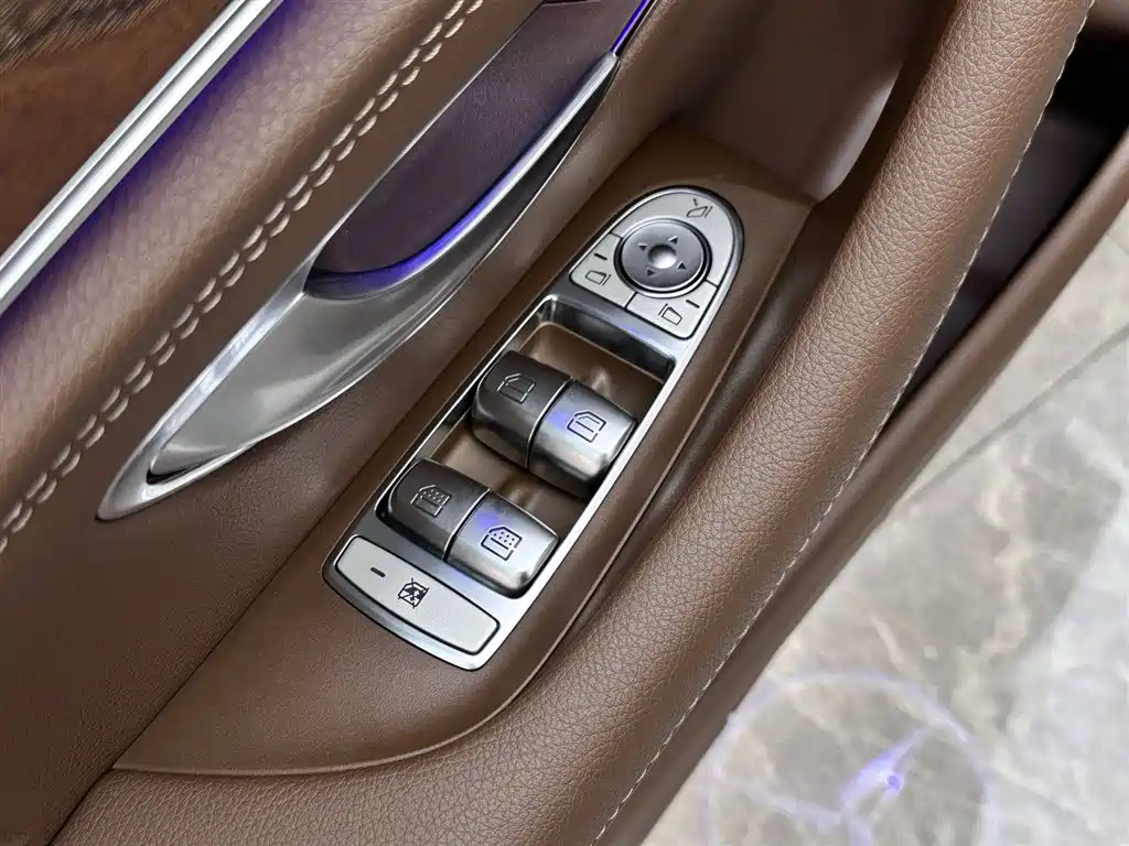 Mercedes-Benz E-Class 2023 Facelift E 300 L Luxury фото 16