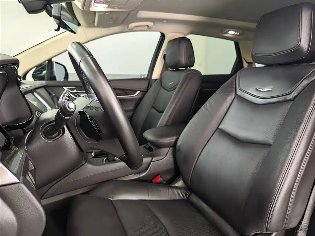 Cadillac XT5 2018 28T 4WD Luxury фото 20