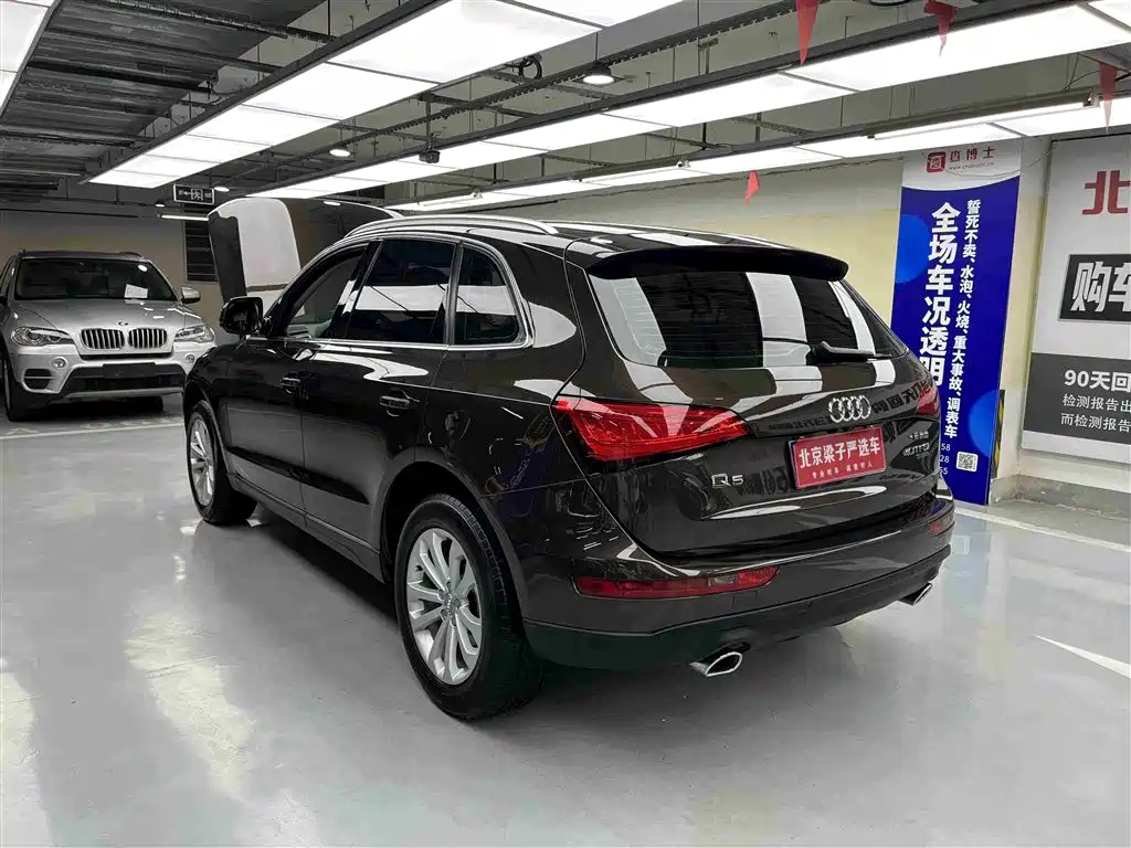 Audi Q5 2015 40 TFSI Technology фото 14