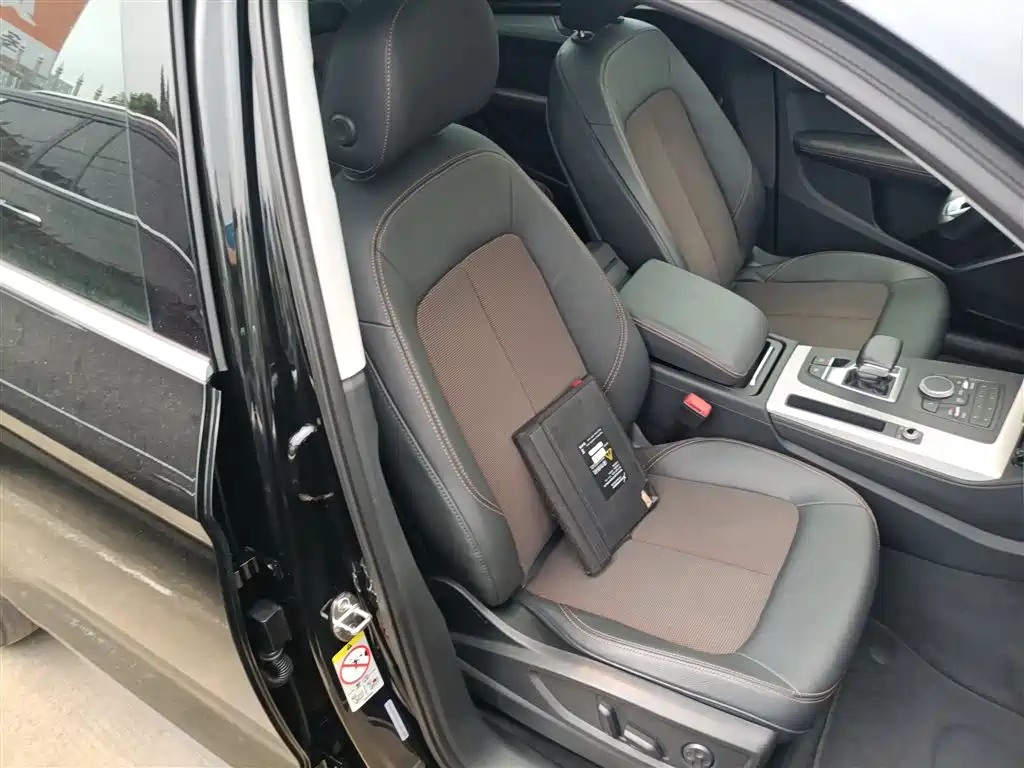 Audi Q5L 2020 40 TFSI Prestige Progressive фото 20