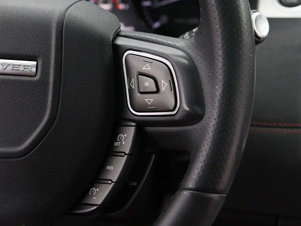 Land Rover Range Rover Evoque (Import) 2013 2.0T 5-door Dynamic Edition фото 17