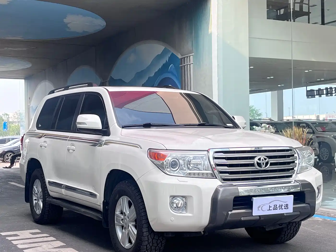 Toyota Land Cruiser 2013 2012 4.6L Automatic VX-R
