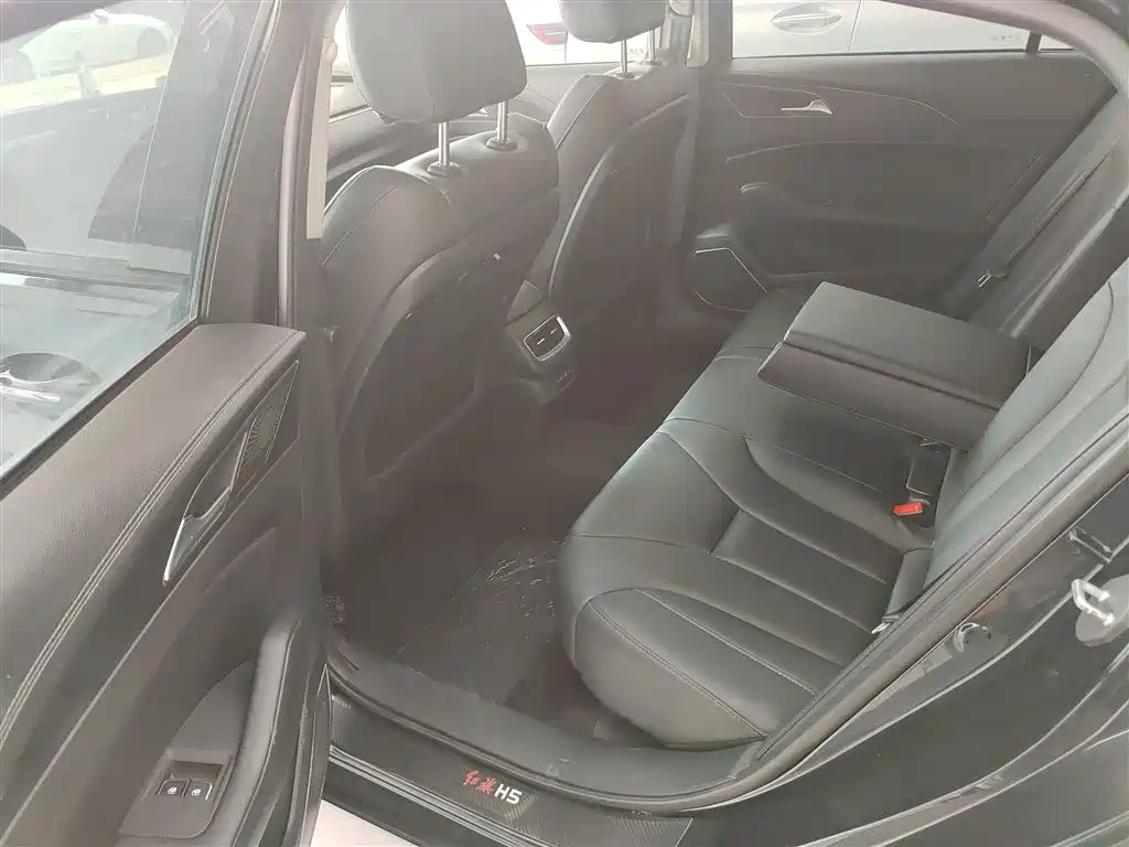 Hongqi H5 2020 1.5T DCT Qi Rhythm Edition фото 17