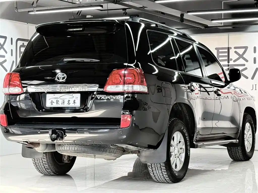 Toyota Land Cruiser 2007 4.7L Automatic GX-R фото 6