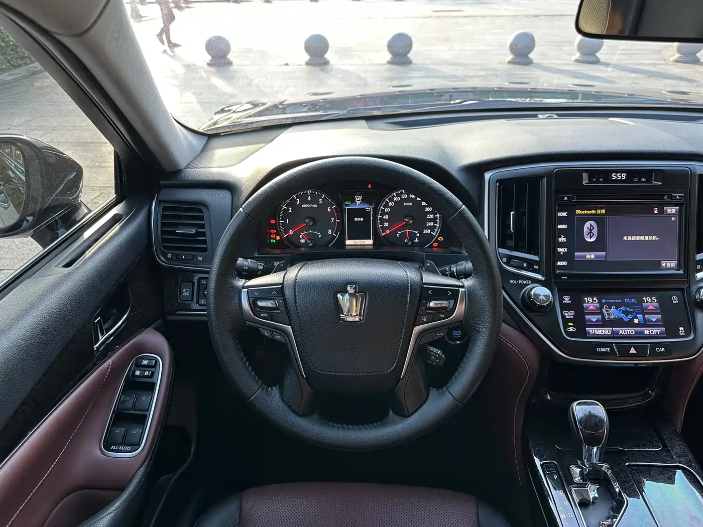 Toyota Crown 2018 2.0T Sport Edition фото 10
