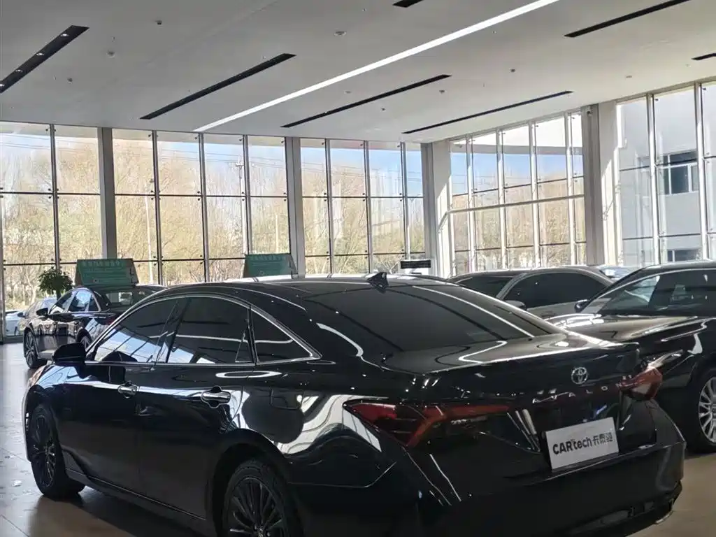 TOYOTA ASIAN DRAGON
