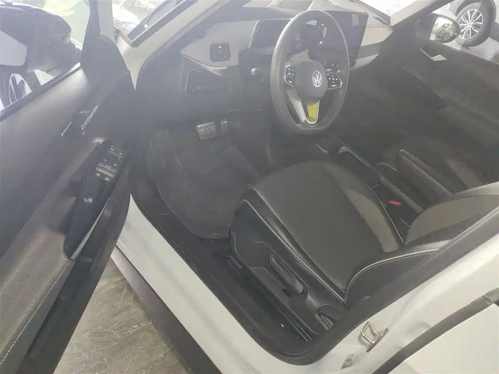Volkswagen ID.3 2023 Upgraded Pure Intelligence Edition фото 16