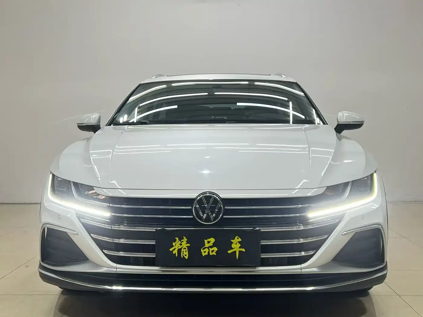 Volkswagen FAW-Volkswagen CC 2021 Shooting Brake 330TSI Hunter Edition фото 2
