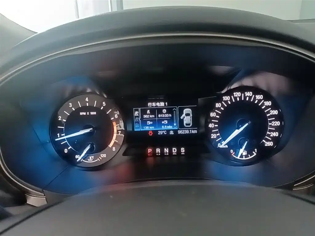 FORD MONDEO