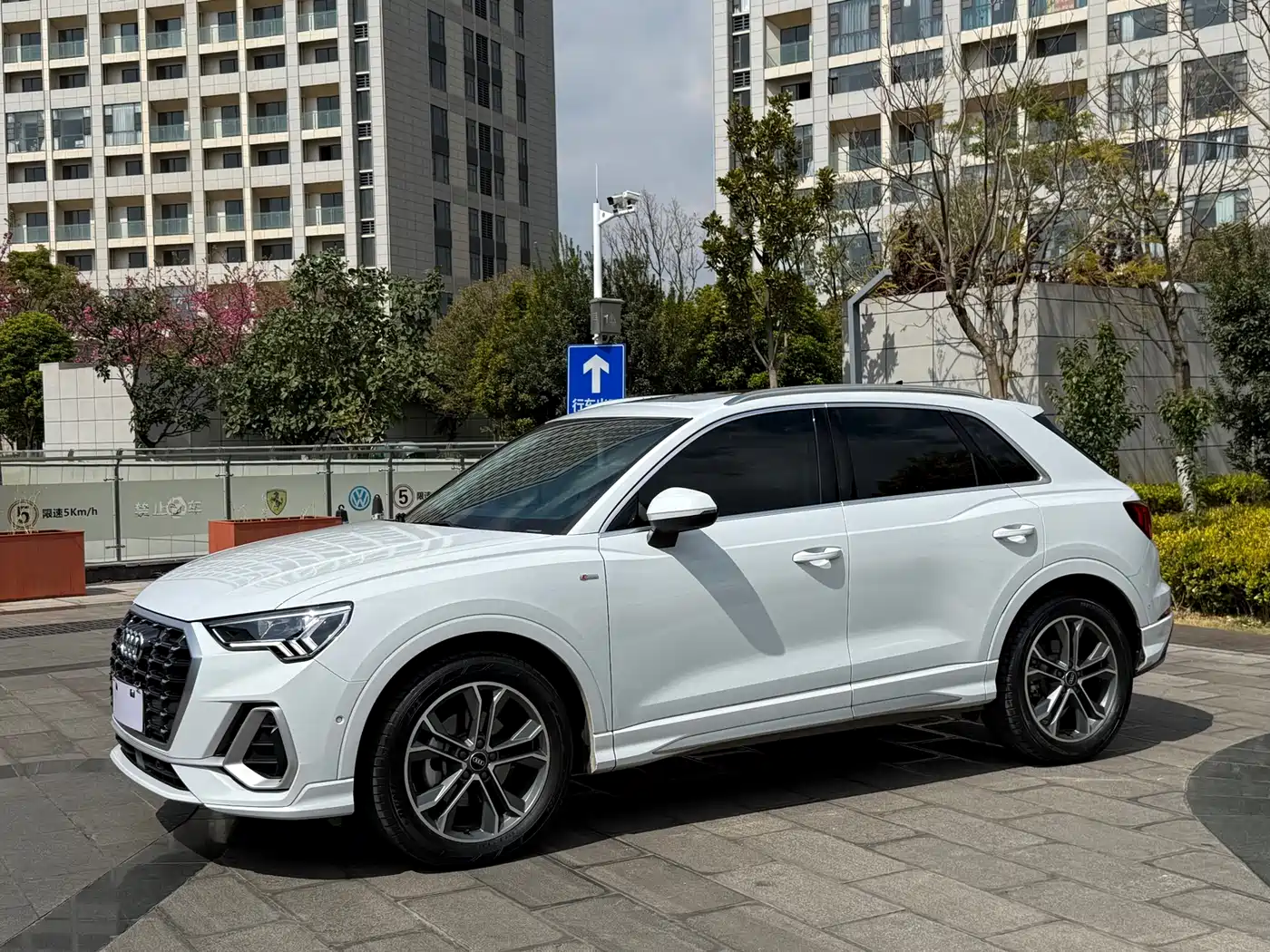 Audi Q3 2022 Model 40 TFSI RS Kit Speed Edition