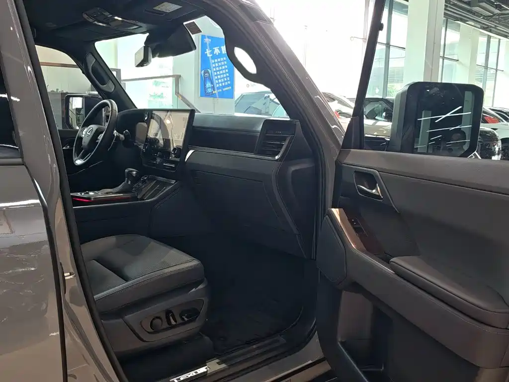 Lexus GX 2025 2024 OVERTRAIL Summit Edition