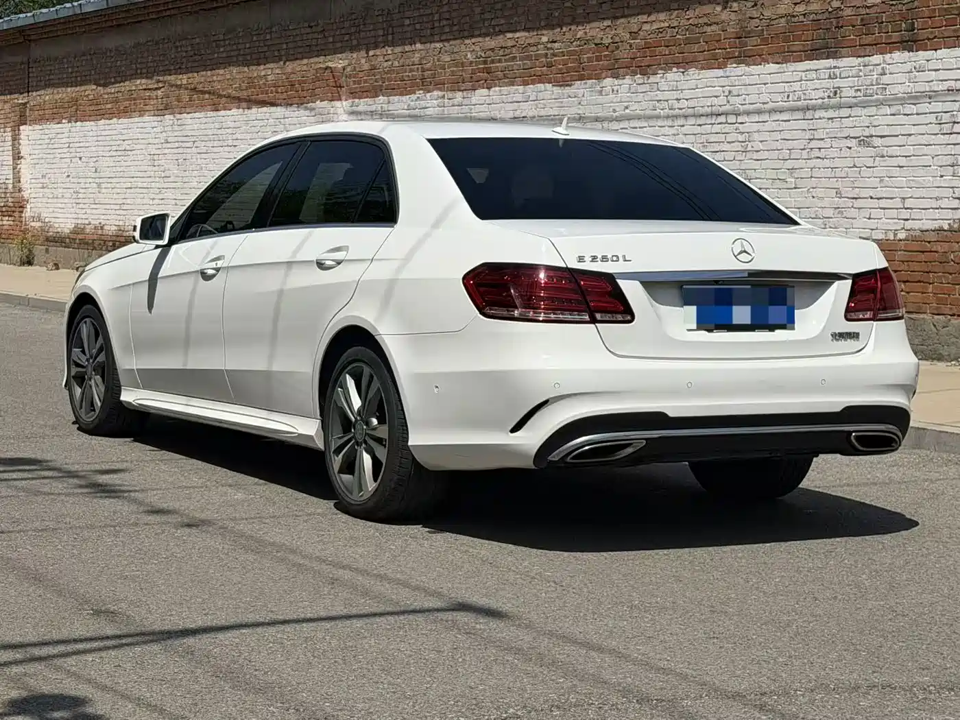 Mercedes-Benz E-Class 2015 E 260 L Sport фото 6