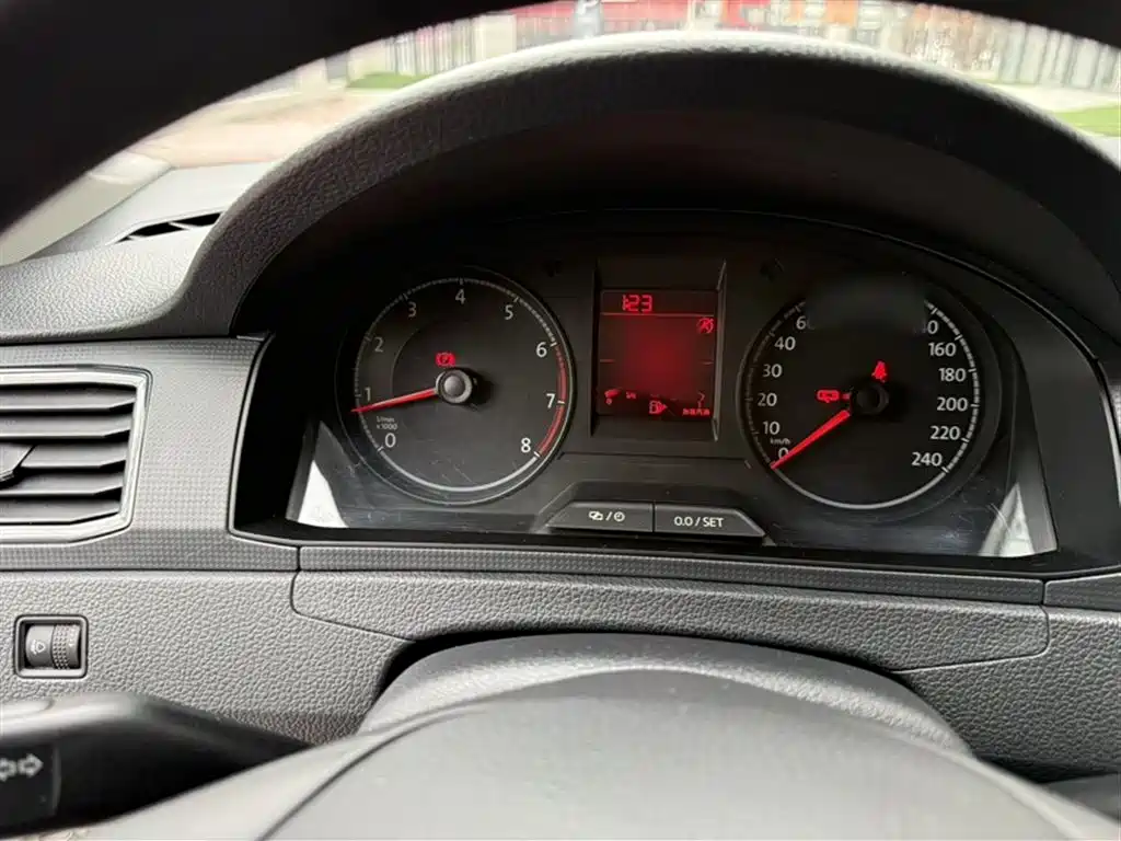 Volkswagen Santana 2019 1.5L Manual Trend China VI фото 14