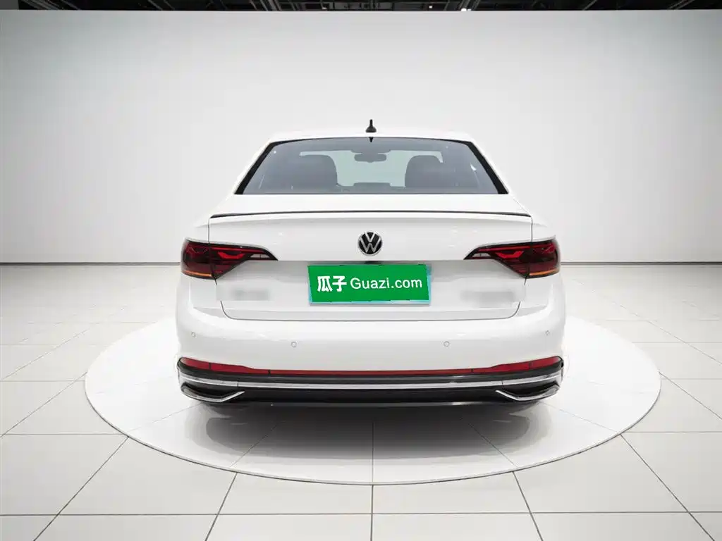 Volkswagen Sagitar 2023 Model Year 280TSI DSG Surpass Edition фото 4