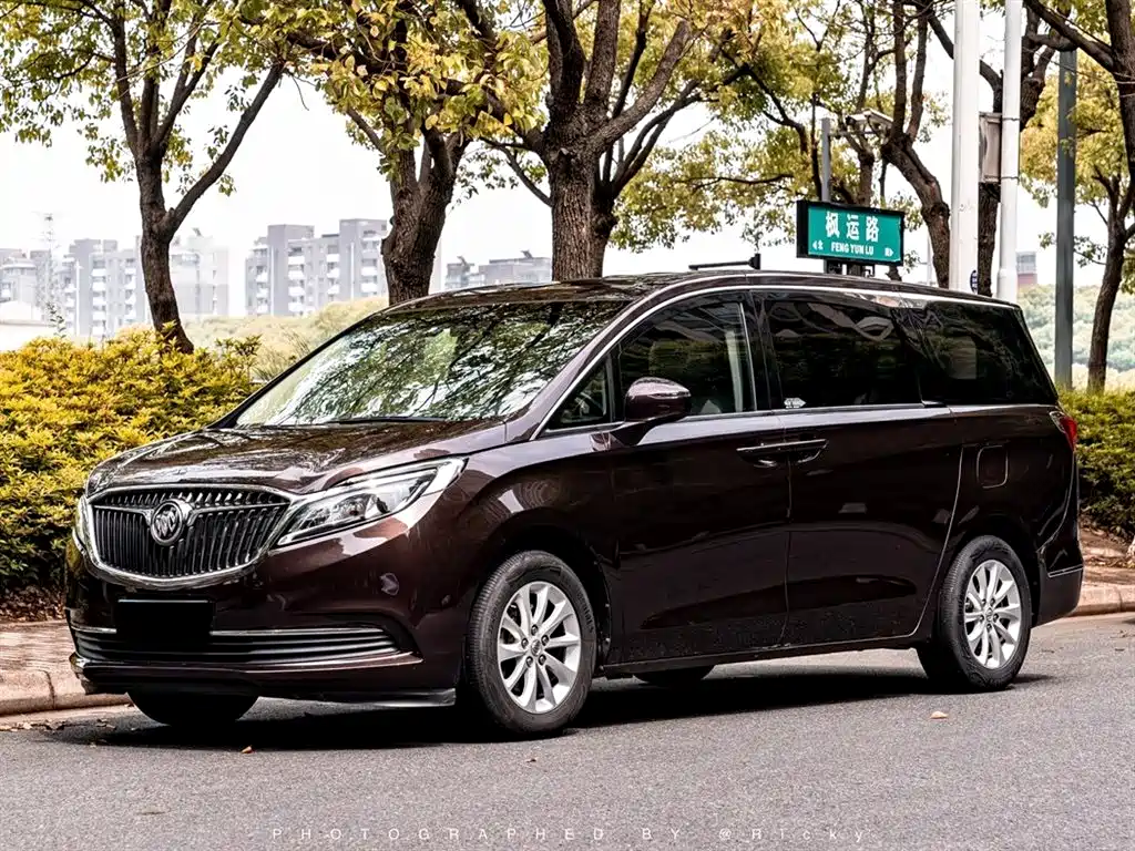 Buick GL8 2018 ES 28T Comfort Type China VI