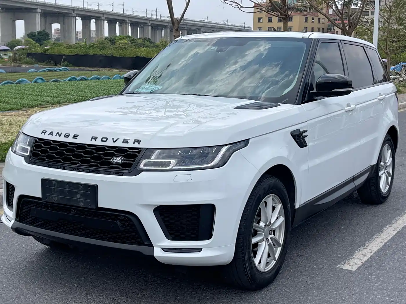 Land Rover Range Rover Sport 2017 3.0 SC V6 SE
