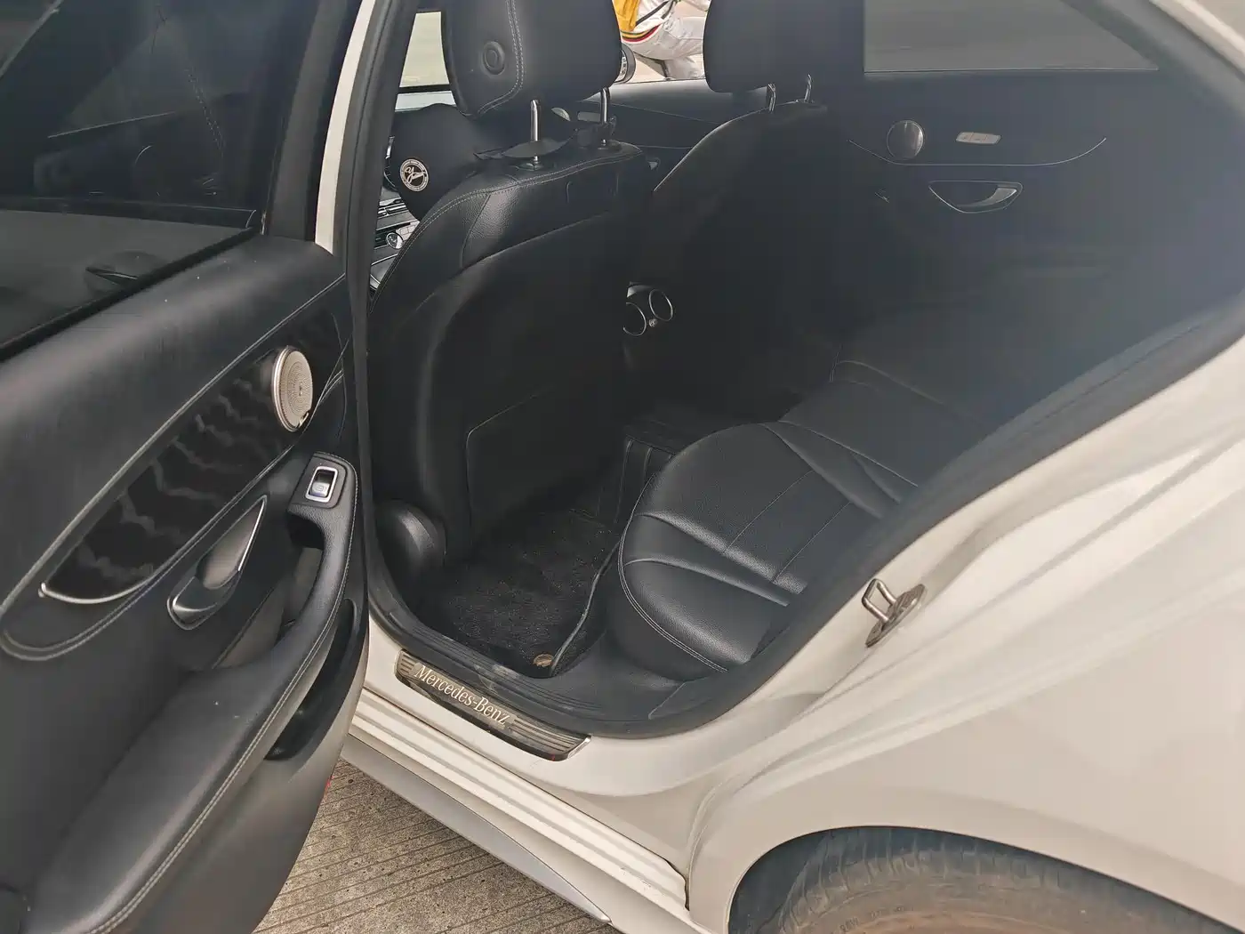 Mercedes-Benz C-Class 2017 Facelift C 200 L Sport Edition фото 12