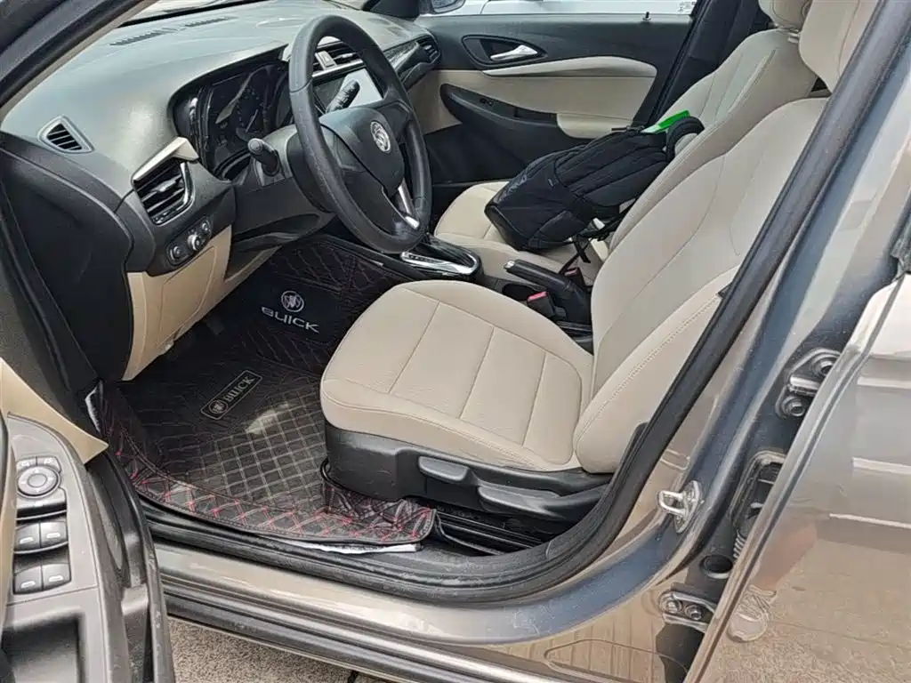 Buick Excelle 2018 15N CVT Elite фото 15