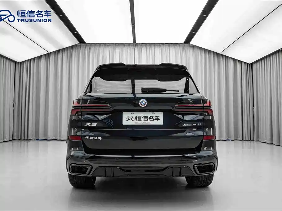 BMW X5 2023 xDrive 30Li Premium M Sport Package фото 6