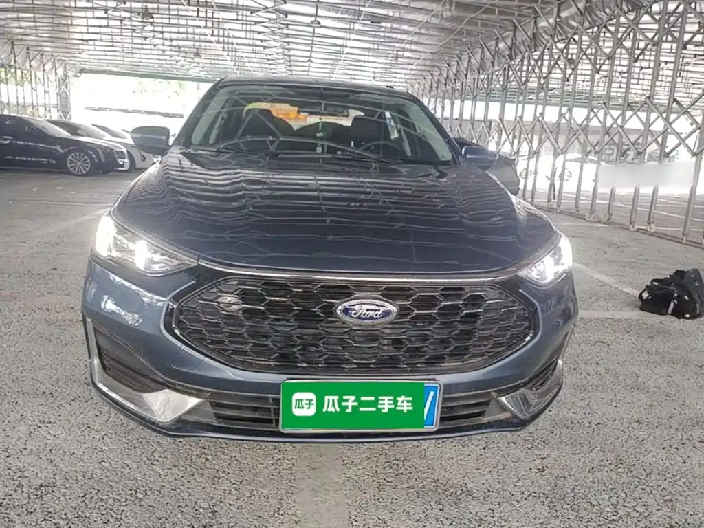 Ford Escort 2022 2021 1.5L Automatic Diamond Edition