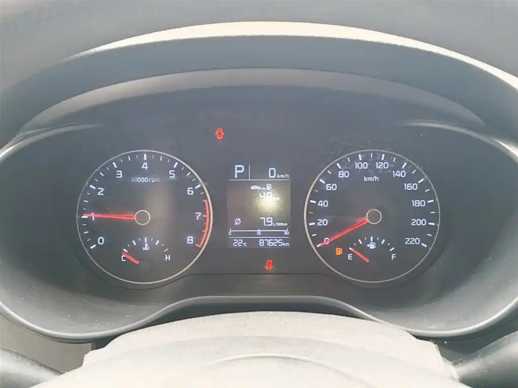 KIA K2