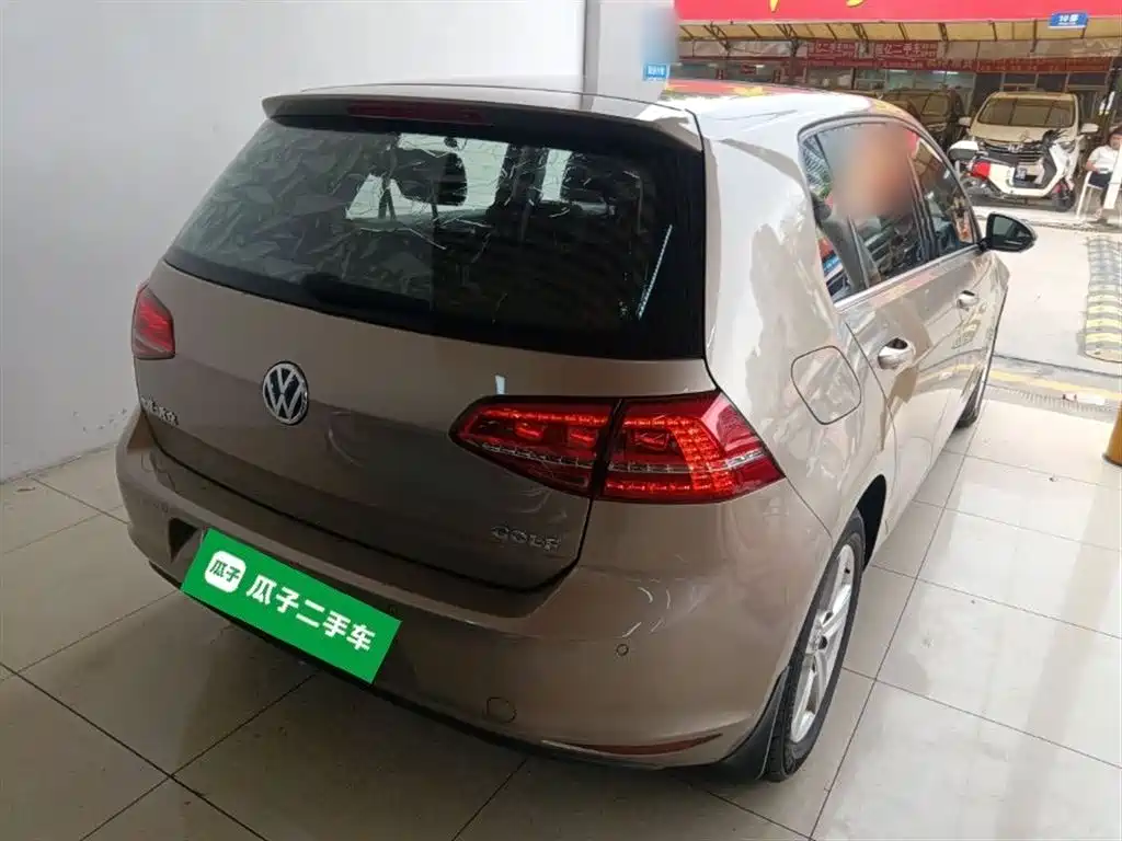 Volkswagen Golf 2016 1.6L Automatic Comfort фото 5