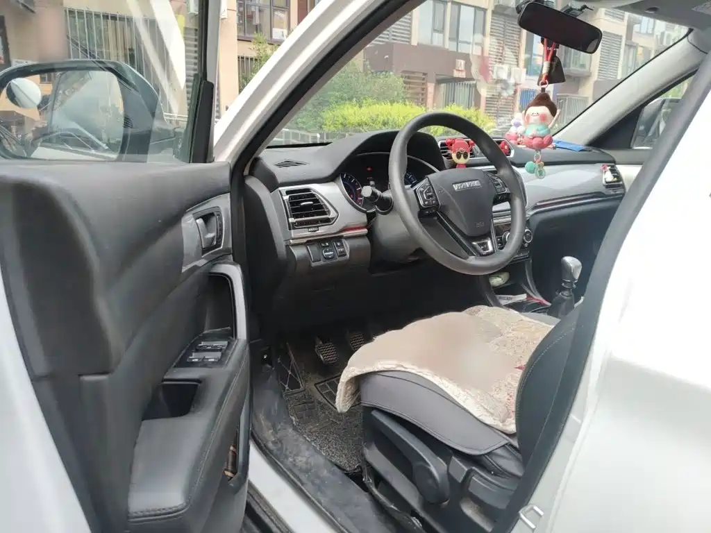 Haval H2 2019 2018 Creation Edition Blue Label 1.5T Manual 2WD Style