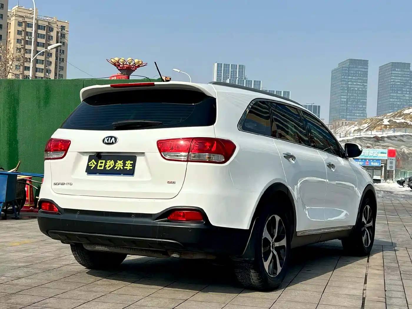 KIA SORENTO