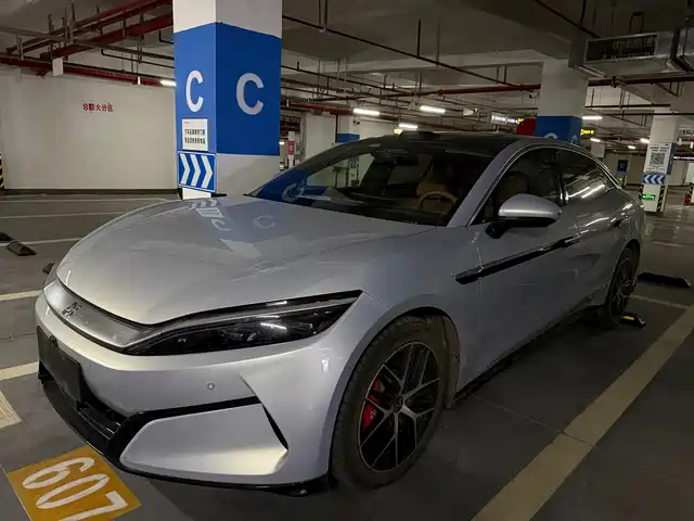 BYD Han L EV, Полный привод, лидар, Флагман
